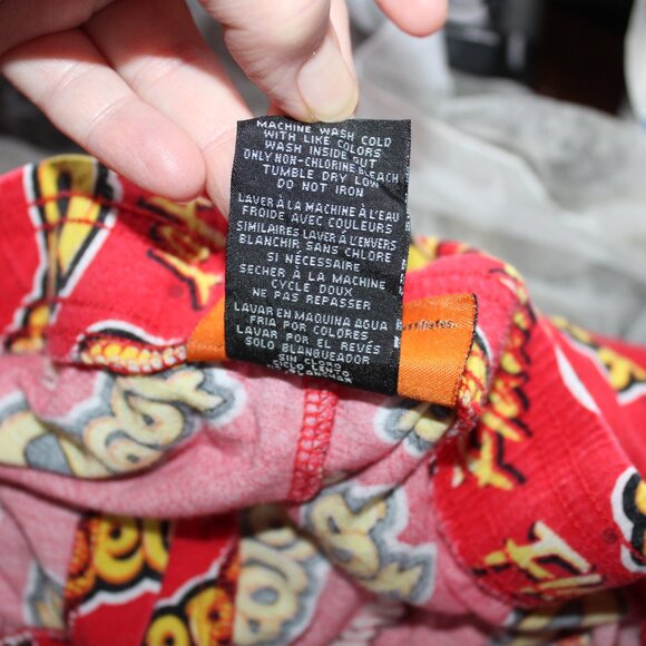 Flamin' Hot Cheetos Men's Lounge Pants - Size Large - Picture 8 of 8